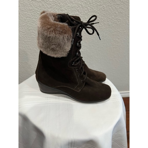 Aquatalia side zip booties - Picture 1 of 6